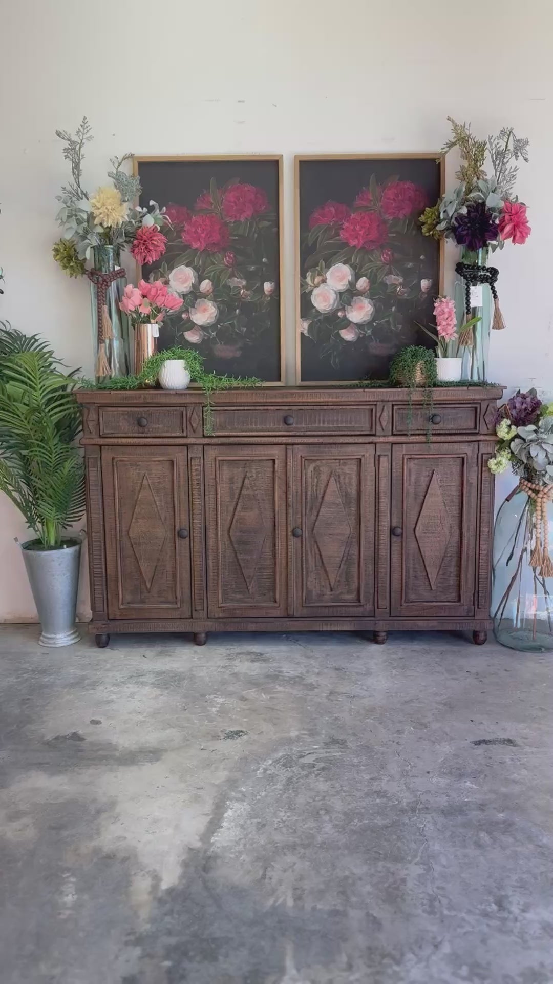 Julia 4 Door Console-Honeywood