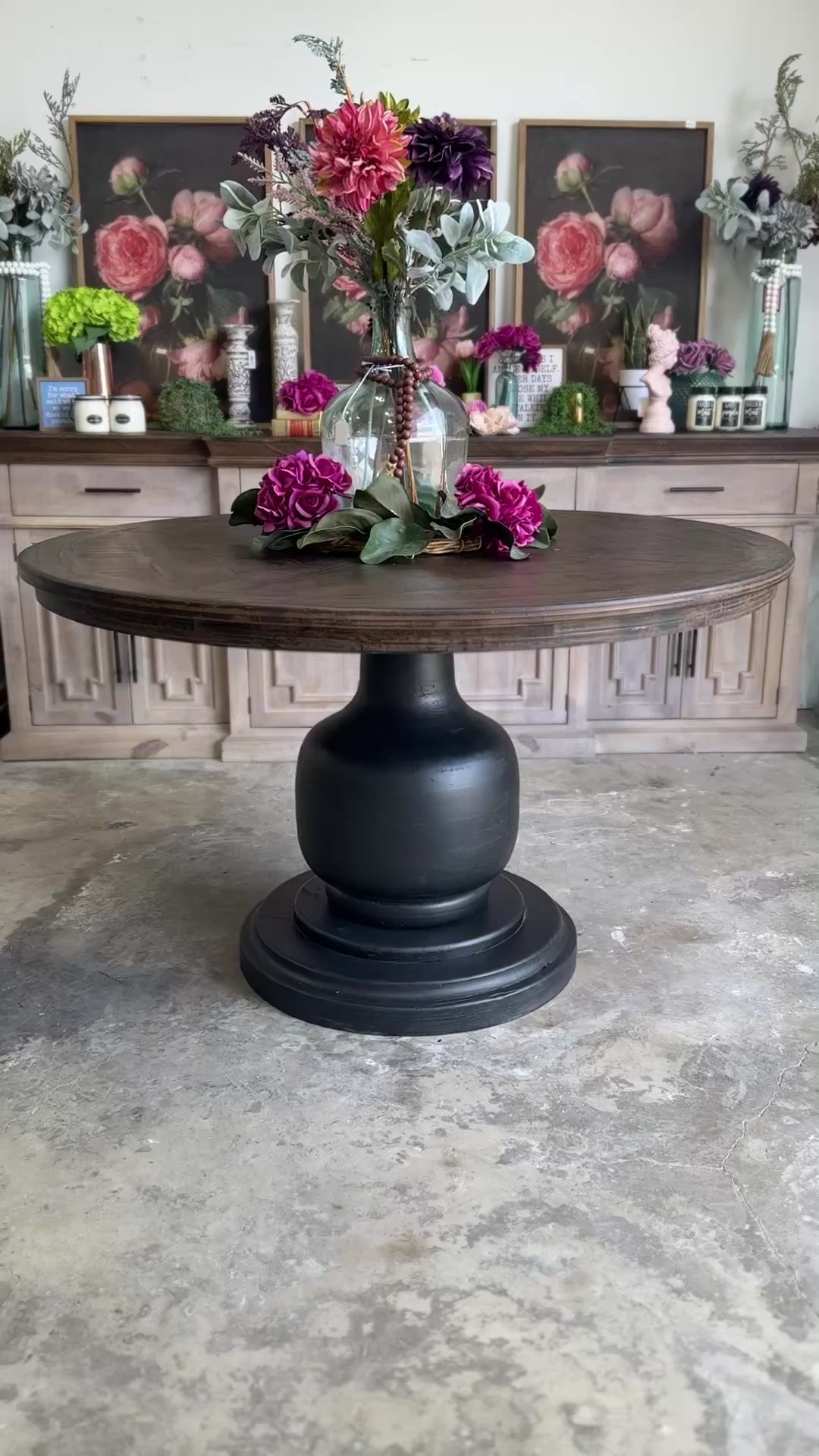 Lilly 54" Round Pedestal Dining Table-Black/Honeywood™
