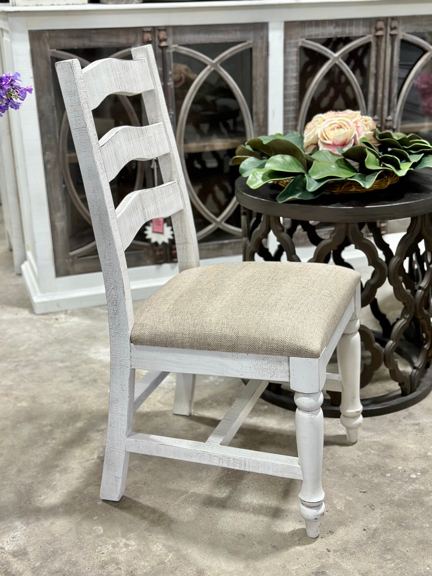 Distressed antique discount white dining chairs