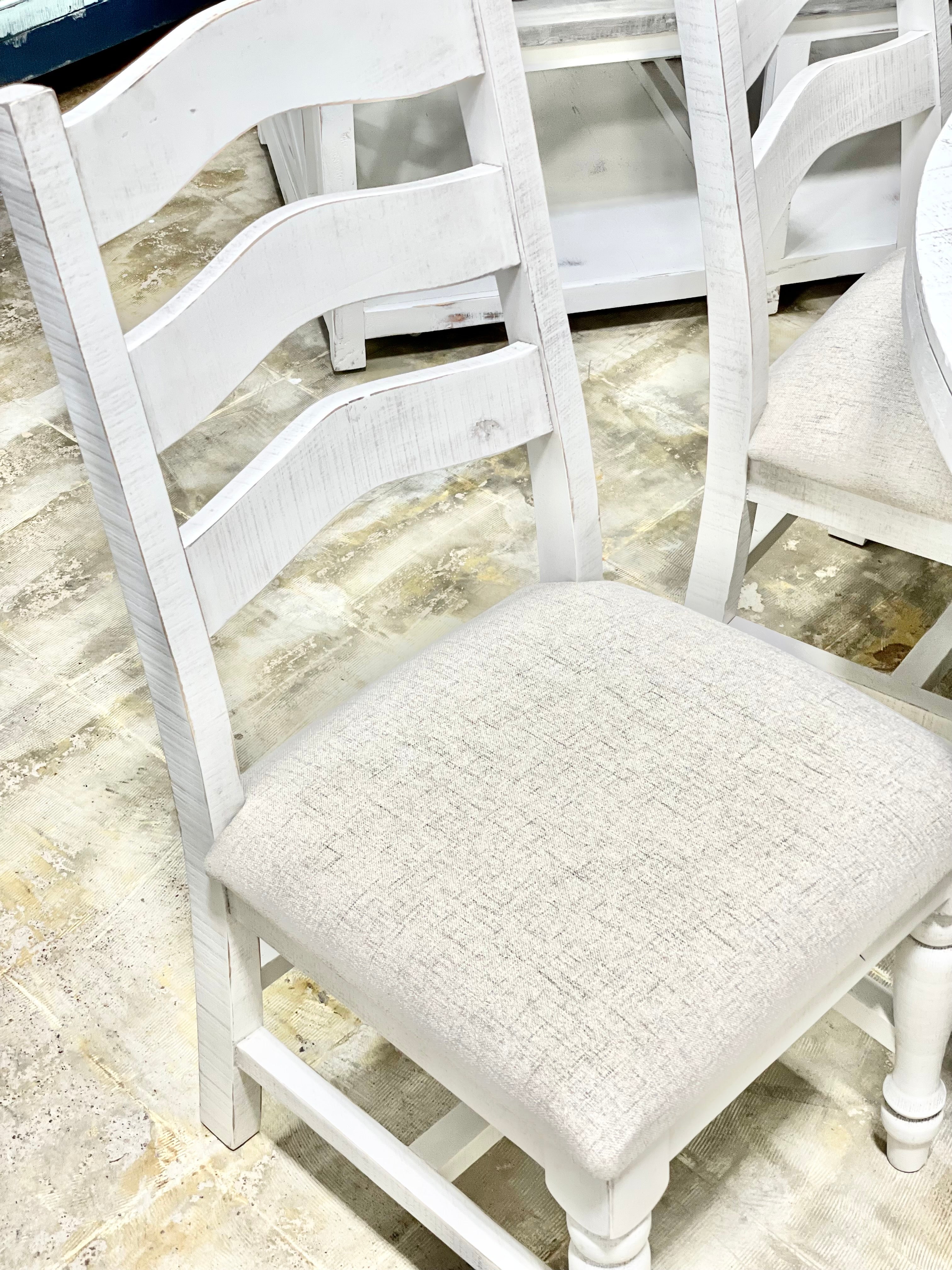 Distressed discount white chair